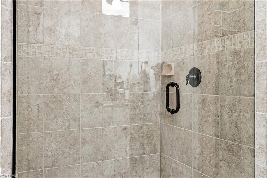 12065 Covent Garden Ct, Unit 1703, Naples, FL 34120 Photo