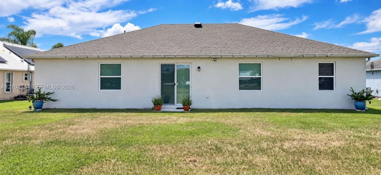 1589 SE Dome Cir , Port Saint Lucie, FL 34952 Photo