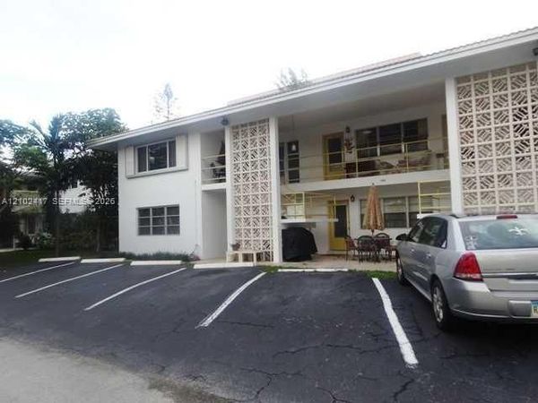 3212 Colony Club Rd , Unit 4, Pompano Beach, FL 33062