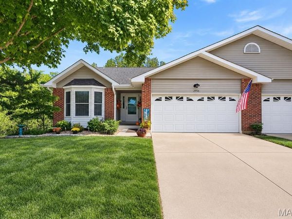2956 Oakmoor Drive, Unit 10A, St Charles, MO 63301