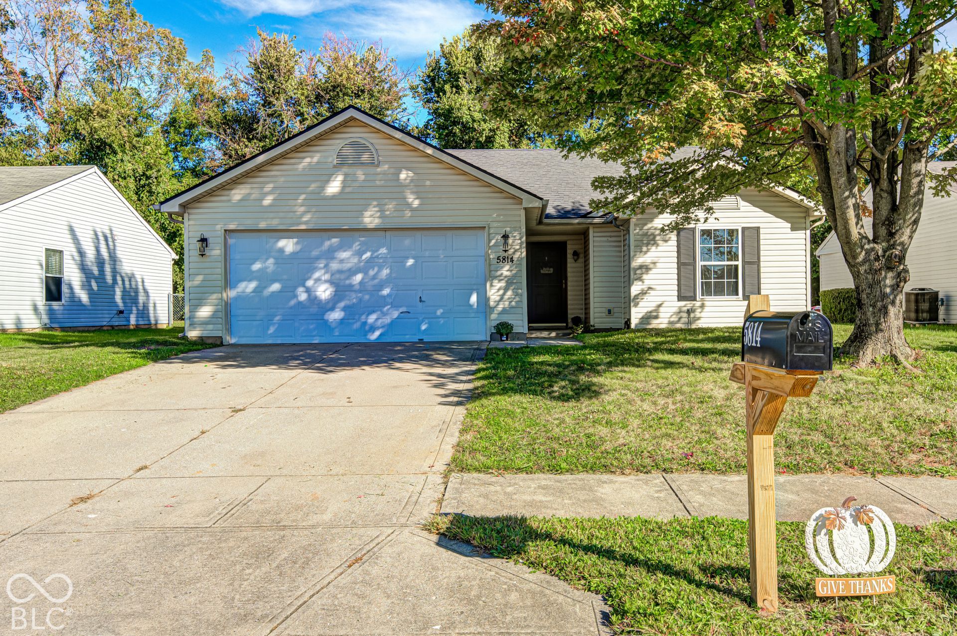 5814 Emmert Way, Indianapolis, IN 46221 Main Photo