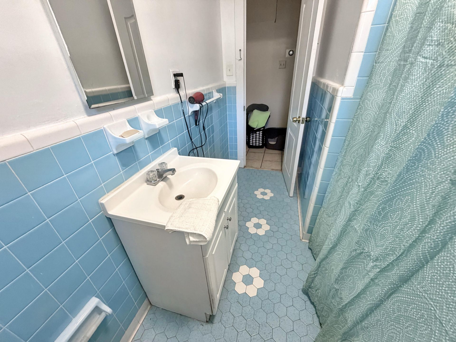 703 Ridge Street Photo 13