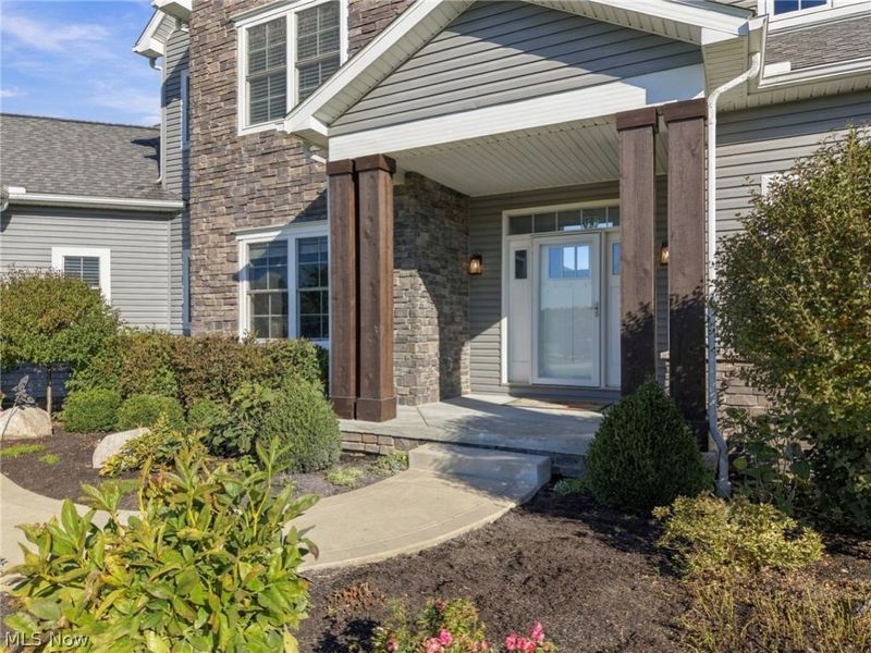 7434 Harps Mill Drive, Wadsworth, OH 44281 Photo 5