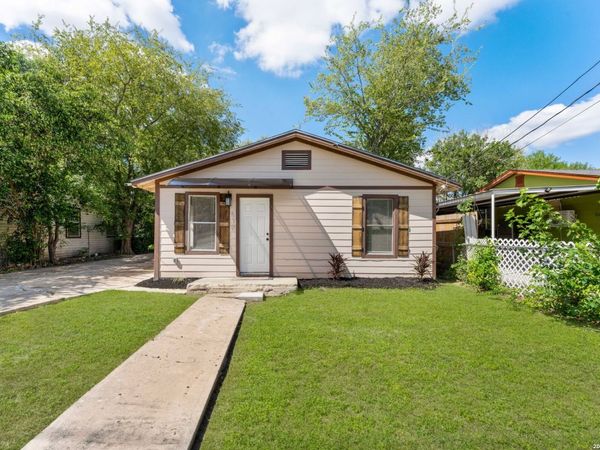 537 N San Gabriel, San Antonio, TX 78228