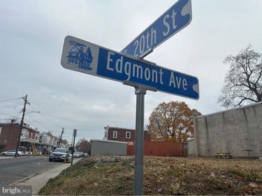 1927 EDGMONT AVENUE, CHESTER, PA 19013