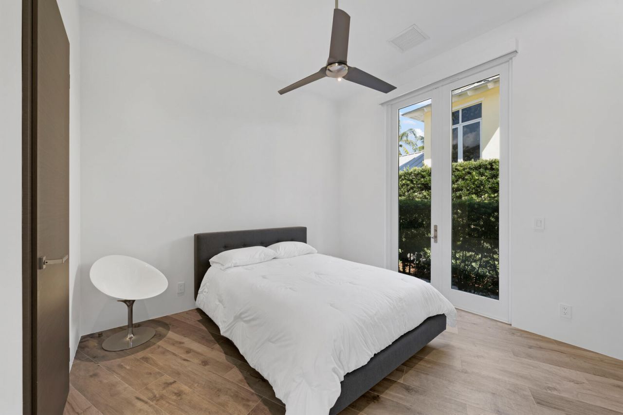 1900 Sabal Palm Drive, Boca Raton, FL 33432 Photo
