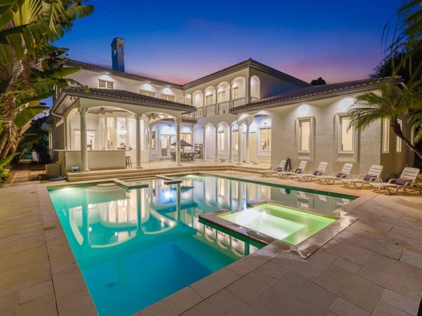 14 E OCEAN Avenue, Ocean Ridge, FL 33435