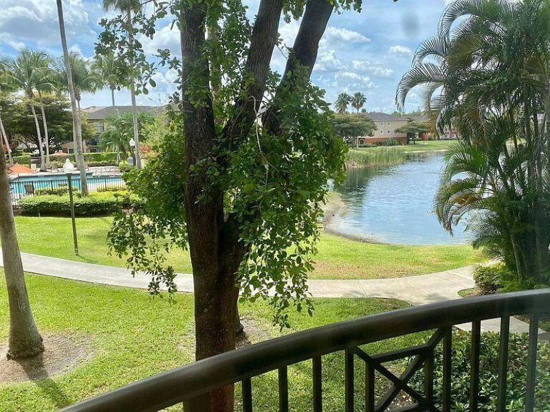 4159 N Haverhill Road, Unit 1322, West Palm Beach, FL 33417 Photo