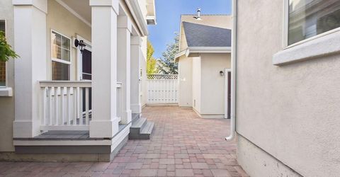 1305 Waterloo Drive, Reno, NV 89509 Photo