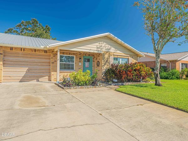 25 Laughing Gull Lane, Edgewater, FL 32141