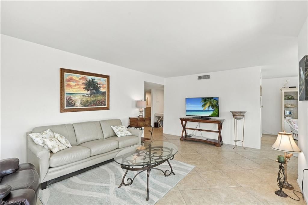 1930 Gulf Shore Blvd N, Unit B302, Naples, FL 34102 Photo