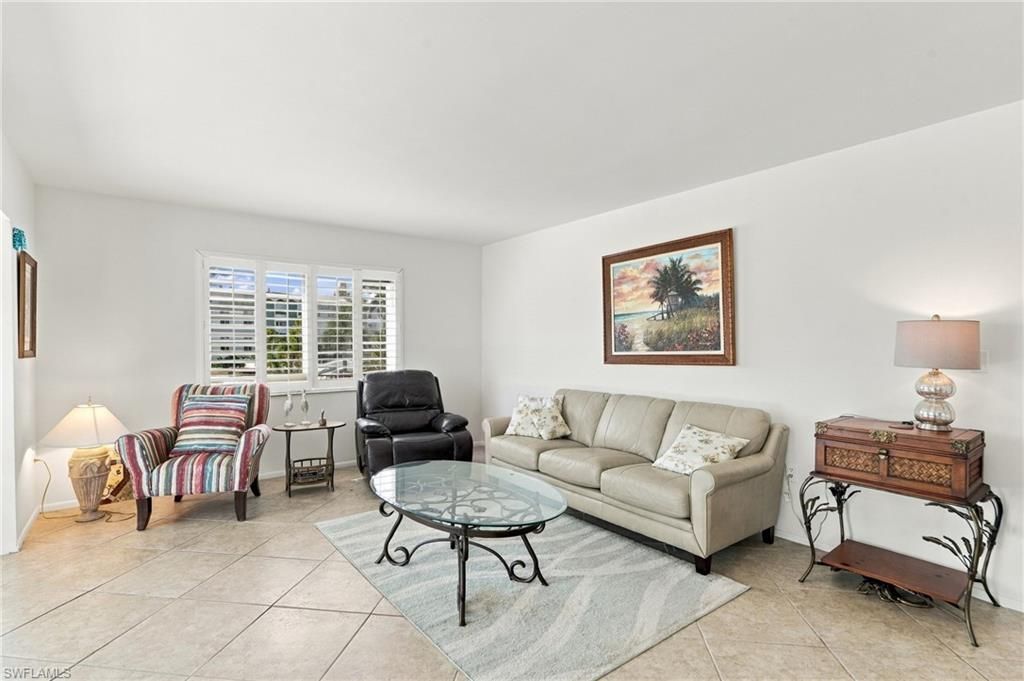 1930 Gulf Shore Blvd N, Unit B302, Naples, FL 34102 Photo