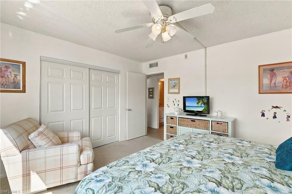 1930 Gulf Shore Blvd N, Unit B302, Naples, FL 34102 Photo