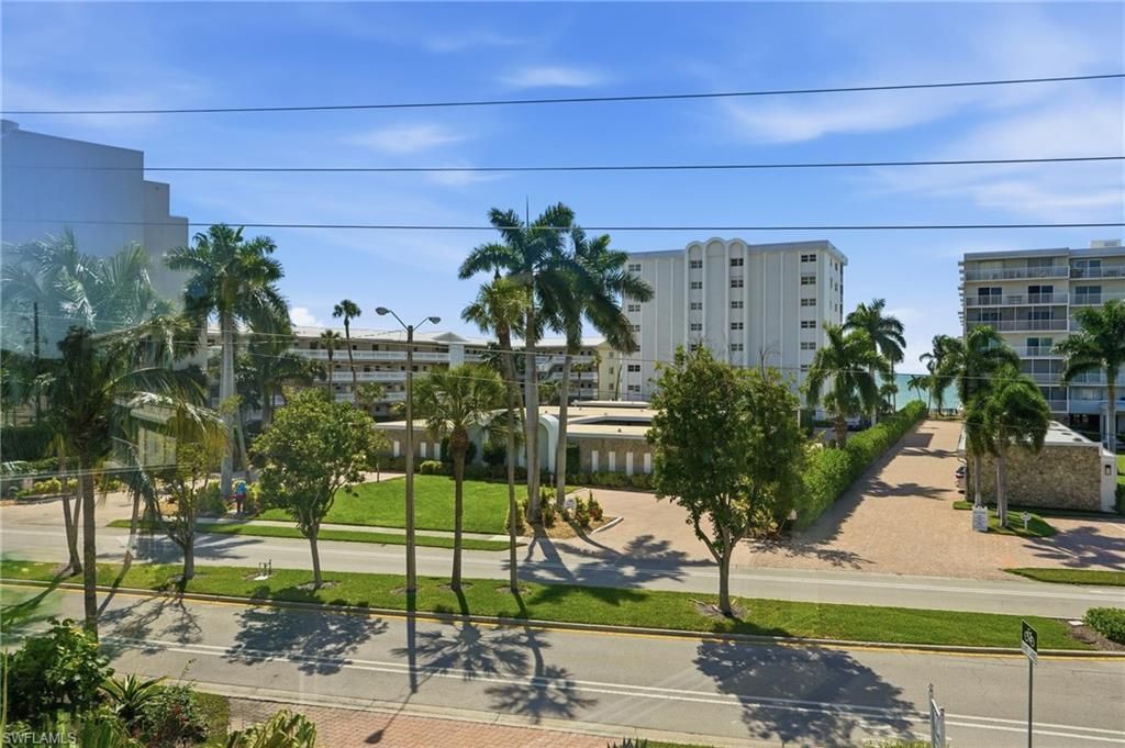 1930 Gulf Shore Blvd N, Unit B302, Naples, FL 34102 Photo