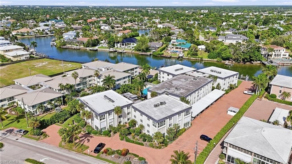 1930 Gulf Shore Blvd N, Unit B302, Naples, FL 34102 Photo