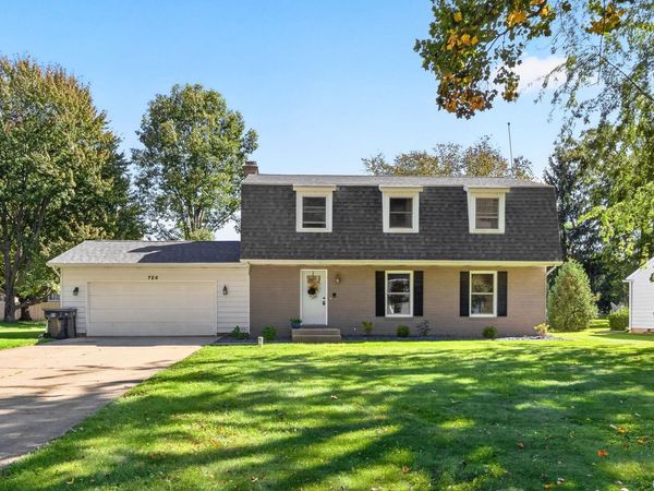 728 Dogwood Lane, Warsaw, IN 46580