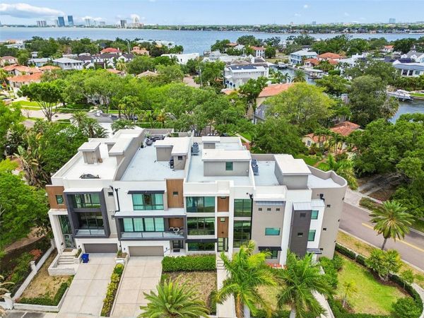 94 W DAVIS BLVD. , TAMPA, FL 33606