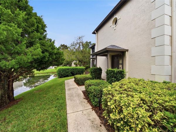 4520 SOUTHAMPTON COURT, Unit 4520, TAMPA, FL 33618