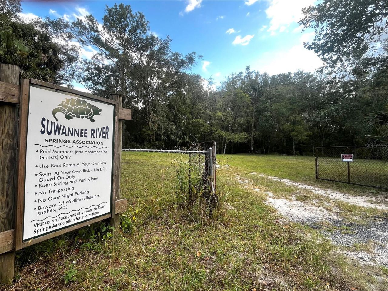 Canal Street , Fanning Springs, FL 32693 Photo