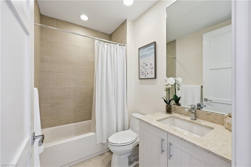 1035 3rd Ave S, Unit 514, Naples, FL 34102 Photo