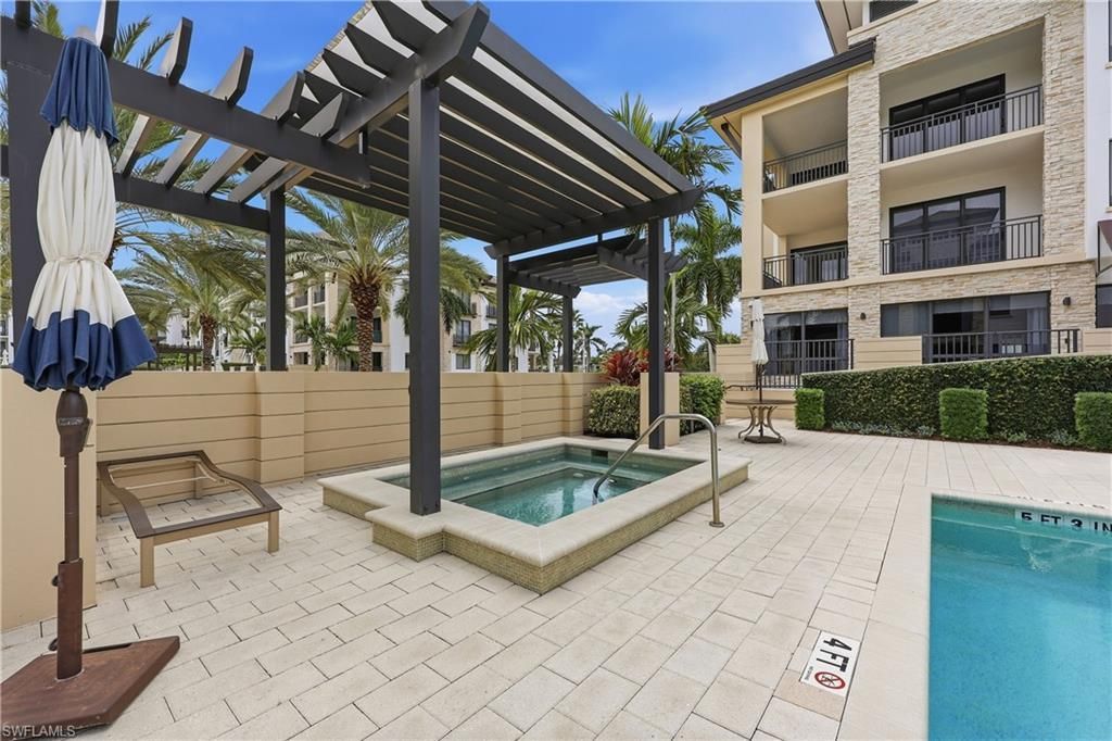 1035 3rd Ave S, Unit 514, Naples, FL 34102 Photo