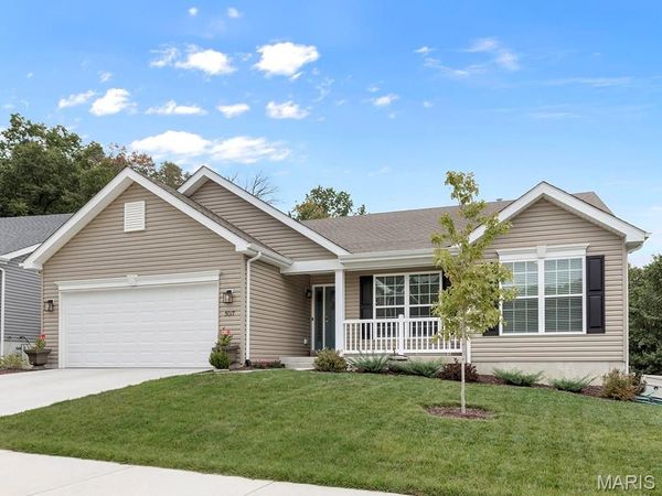 117 Cardinal Flower Drive , Wentzville, MO 63385