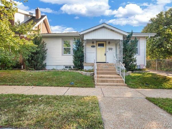 5238 Schollmeyer Avenue, St Louis, MO 63109
