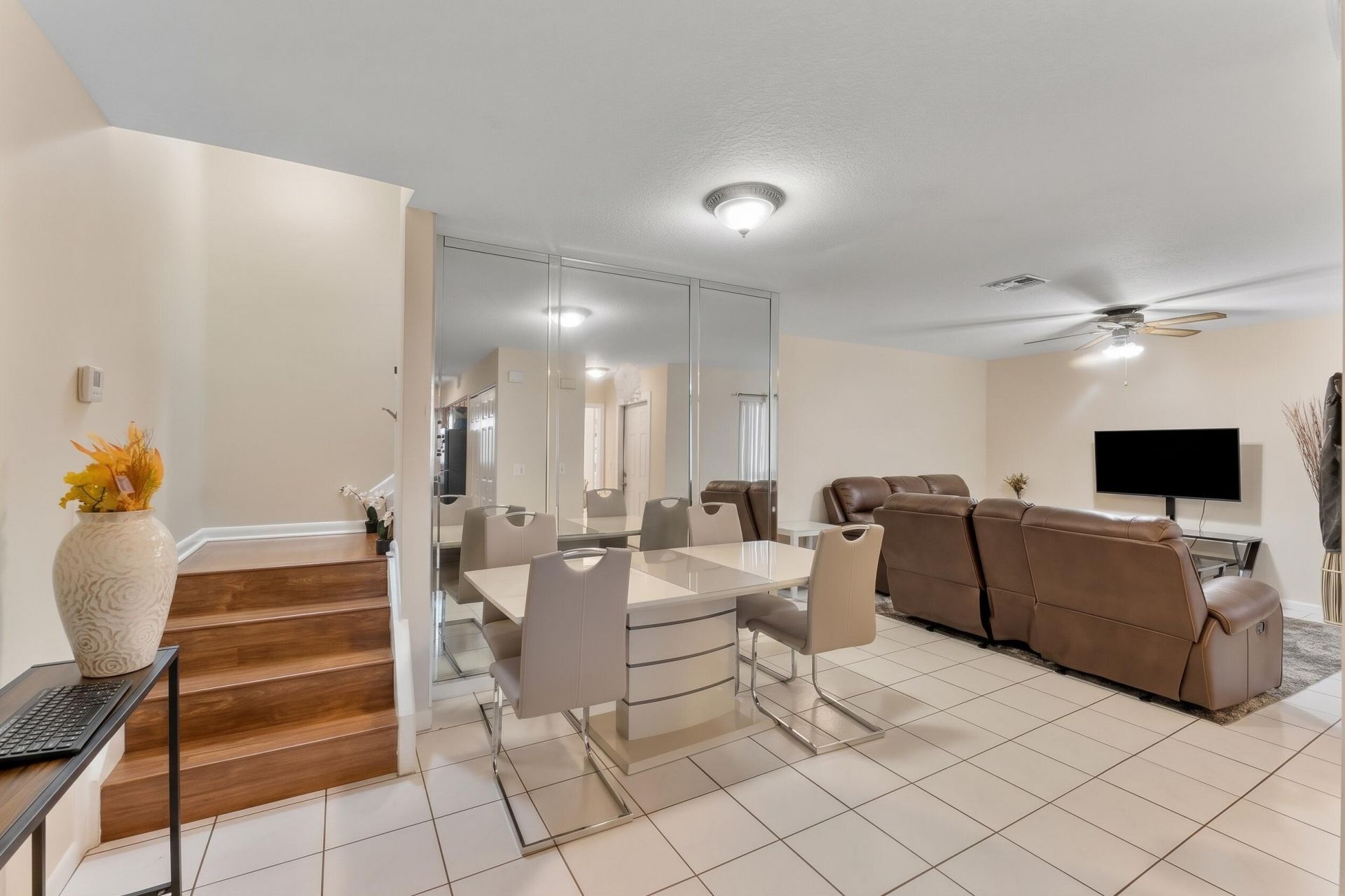 2324 Lena Lane, West Palm Beach, FL 33415 Photo