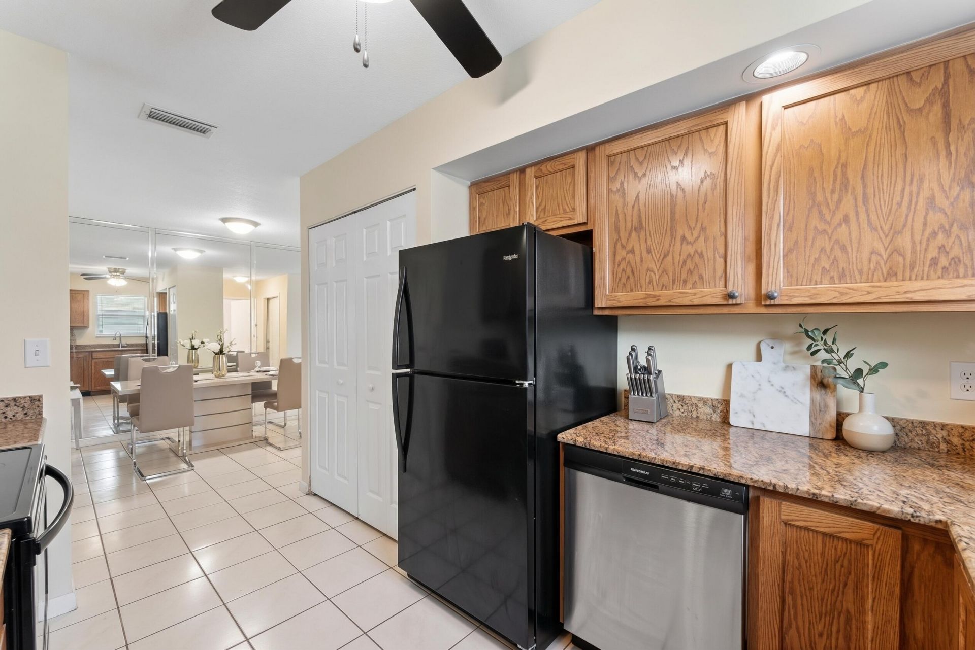 2324 Lena Lane, West Palm Beach, FL 33415 Photo