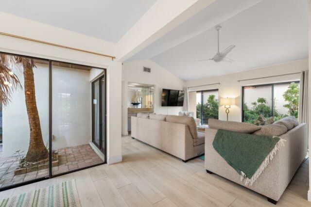 1483 VÃ­a Del Sol, Jupiter, FL 33477 Photo