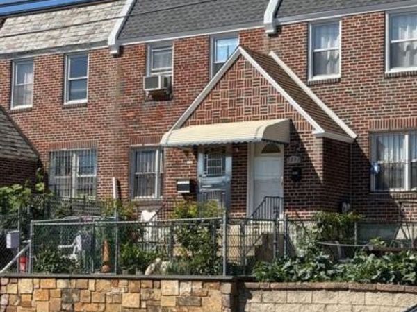 7256 LARGE STREET , PHILADELPHIA, PA 19149