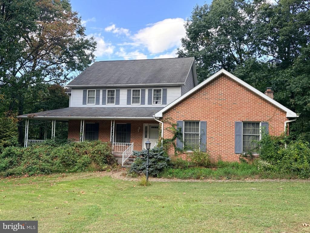 5066 VALLEY VIEW ROAD, MOHNTON, PA 19540