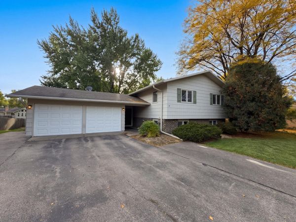 12228 Allen Drive, Burnsville, MN 55337