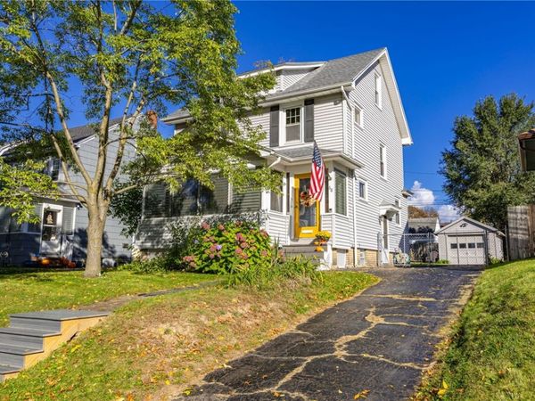 68 Colebourne Road , Rochester, NY 14609