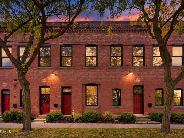 20 Broadway Street, Toledo, OH 43604