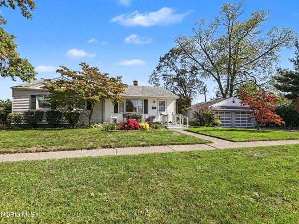 2915 Claredale Road, Toledo, OH 43613
