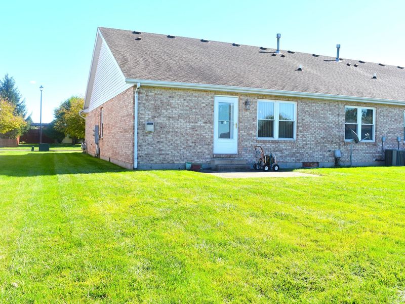 2104 Indian Ridge Drive, Piqua, OH 45356 Photo 37