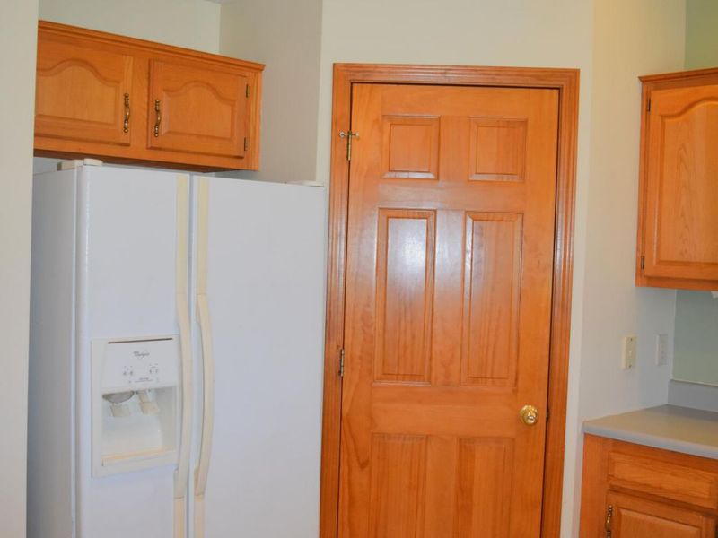 2104 Indian Ridge Drive, Piqua, OH 45356 Photo 8