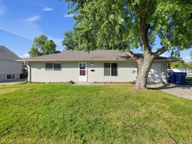 1218 JANBROOK Boulevard, CARTER LAKE, IA 51510