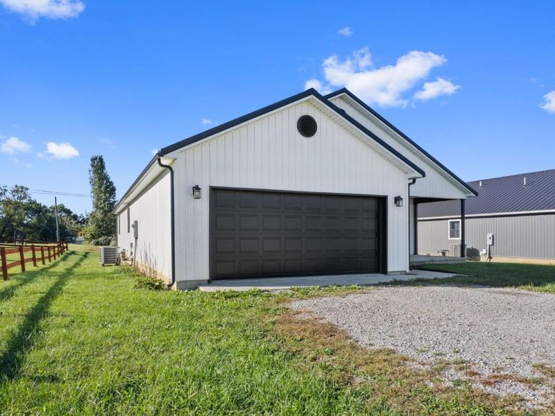 595 High Street, Tiffin Township, OH 45693 Photo 3