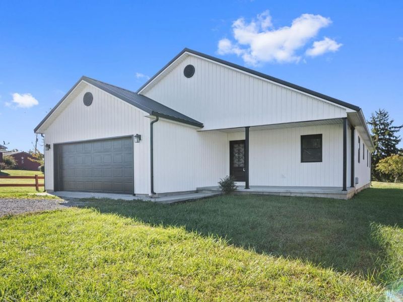 595 High Street, Tiffin Township, OH 45693 Photo 4