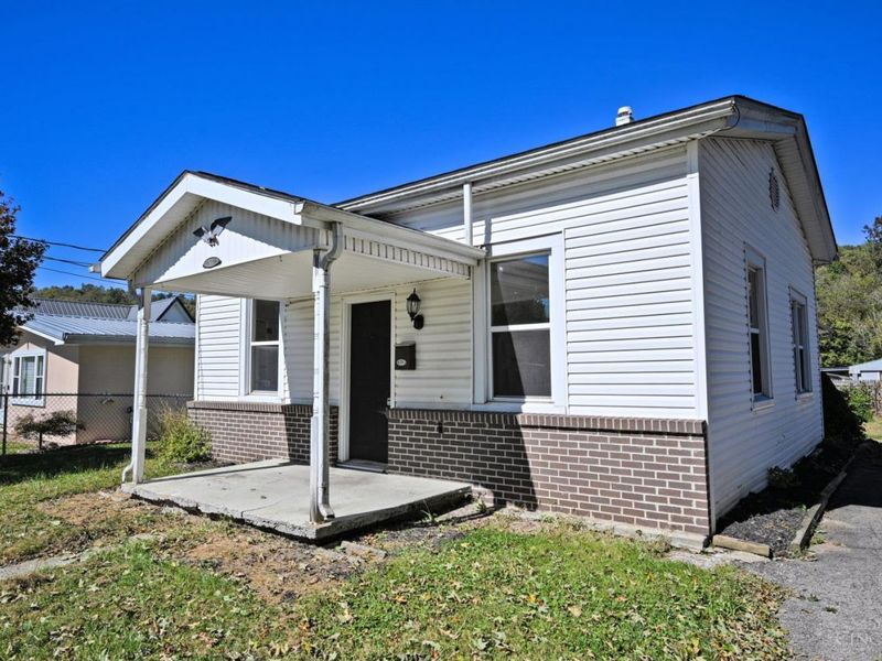 25 W 8th Street, Manchester, OH 45144 Photo 4
