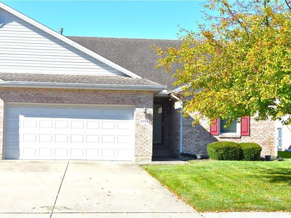 2104 Indian Ridge Drive, Piqua, OH 45356