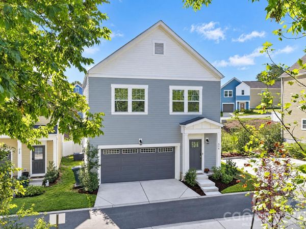 516 Kingsway Circle, Charlotte, NC 28214