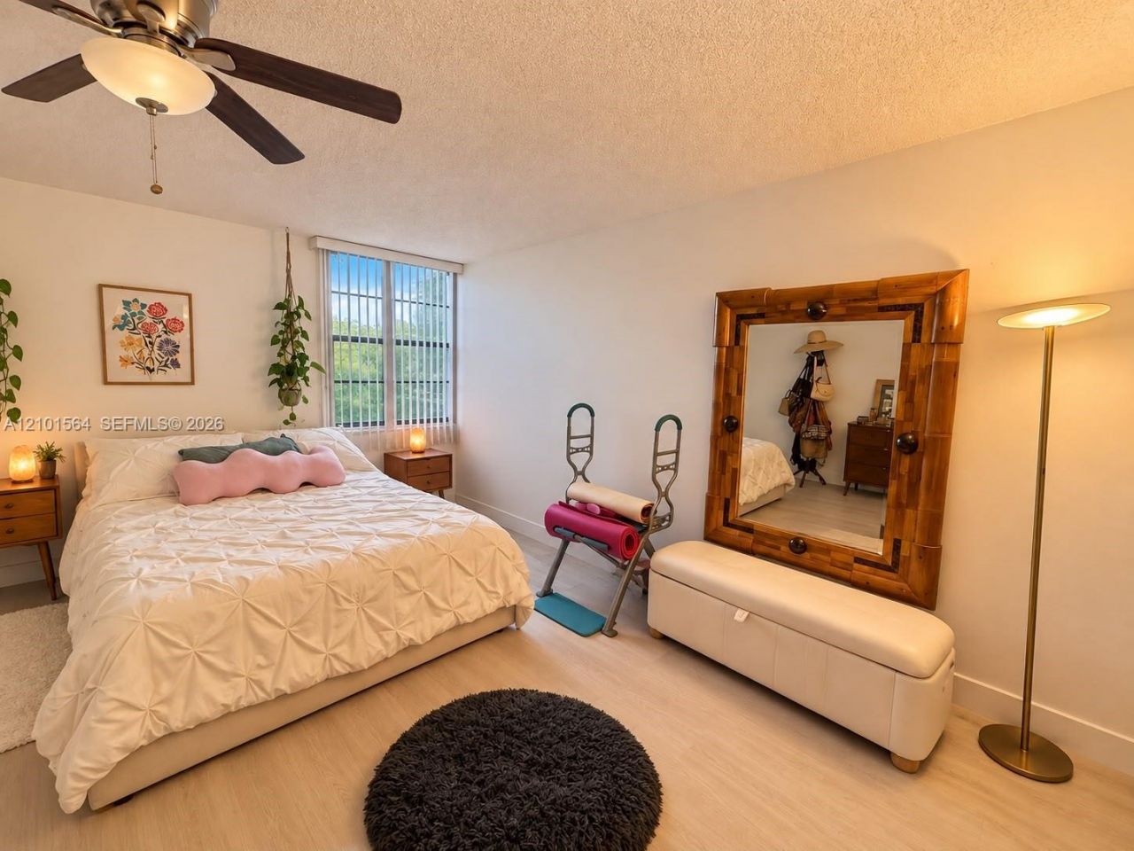 3101 N Country Club Dr , Unit 307, Aventura, FL 33180 Photo