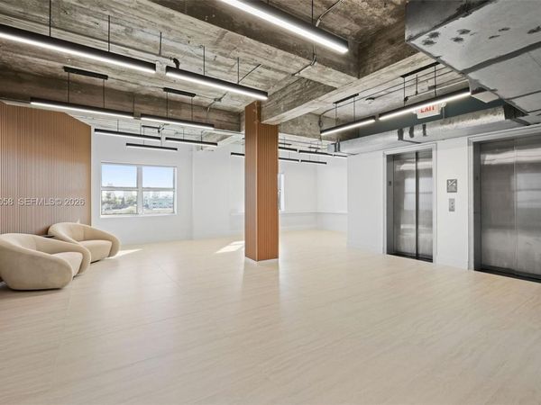 605 Lincoln Rd , Unit 500, Miami Beach, FL 33139