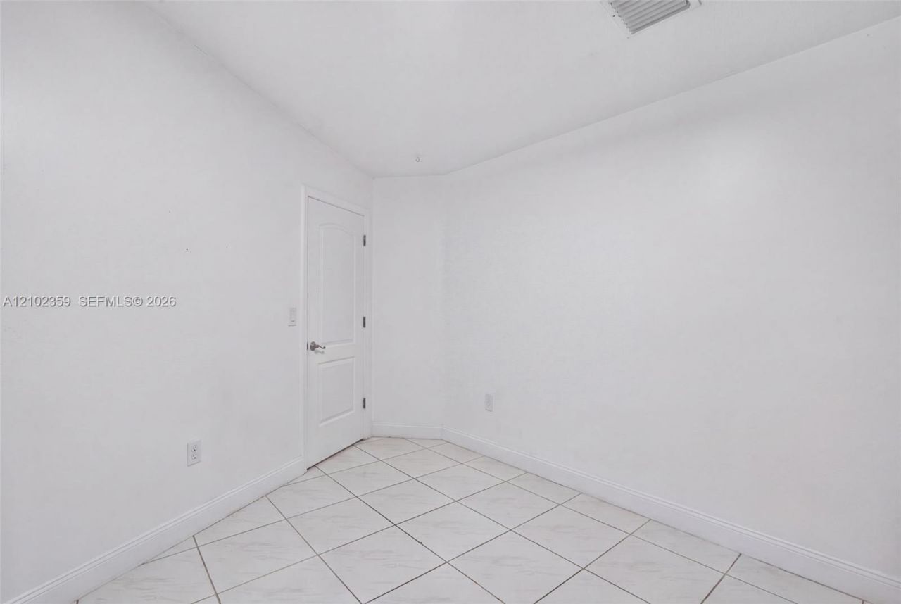 14320 SW 147th Ct , Miami, FL 33196 Photo