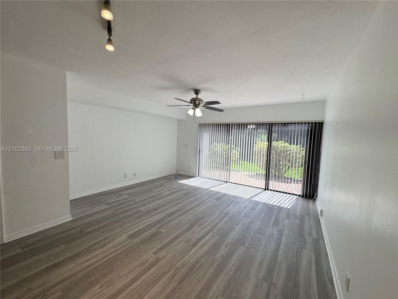 4226 SW 70th Ter , Davie, FL 33314 Photo