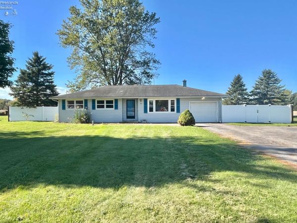 944 E Township Road 122, Tiffin, OH 44883