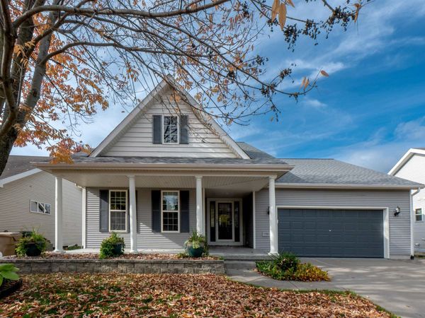 7705 Crawling Stone Road, Madison, WI 53719